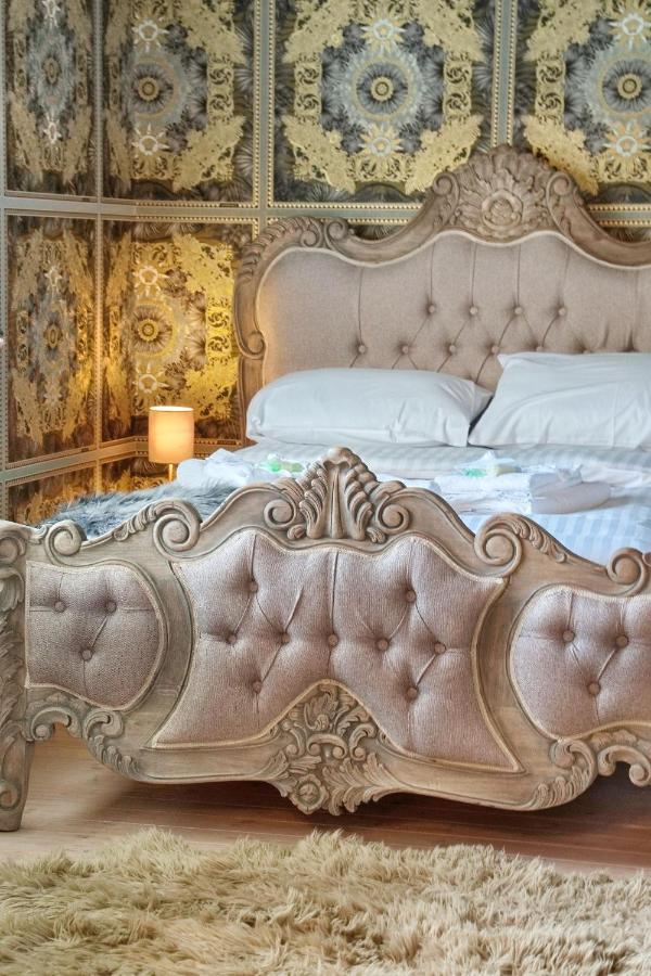 Deluxe 4 Or 5 Bed House With Hot Tub, Cinema Room Sleeps 15 Saffron Walden Esterno foto
