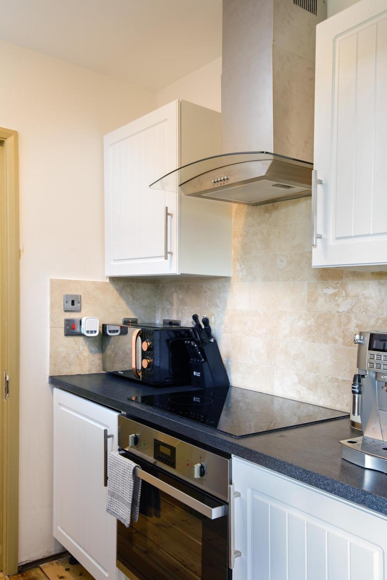 Deluxe 4 Or 5 Bed House With Hot Tub, Cinema Room Sleeps 15 Saffron Walden Esterno foto