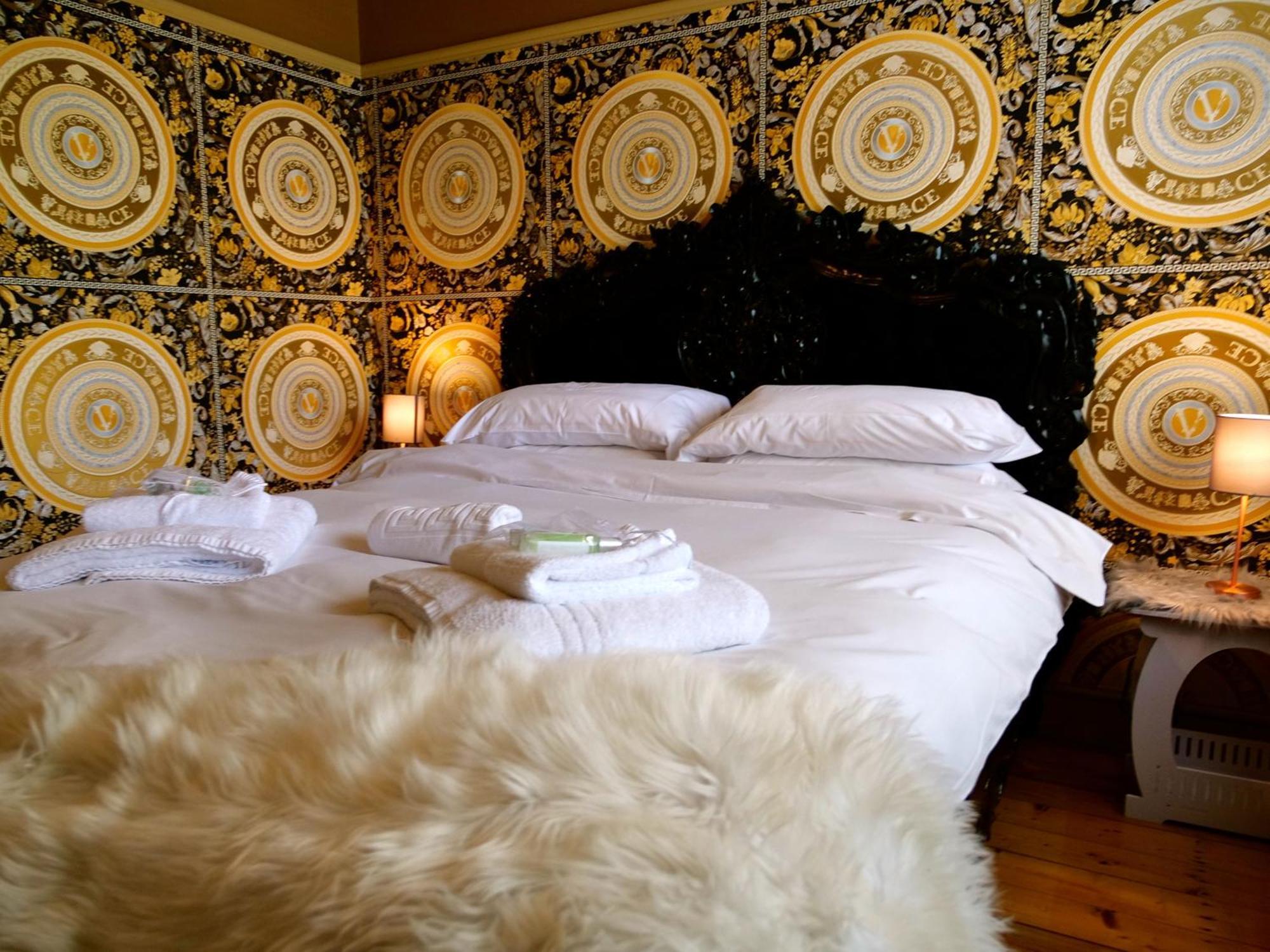 Deluxe 4 Or 5 Bed House With Hot Tub, Cinema Room Sleeps 15 Saffron Walden Esterno foto